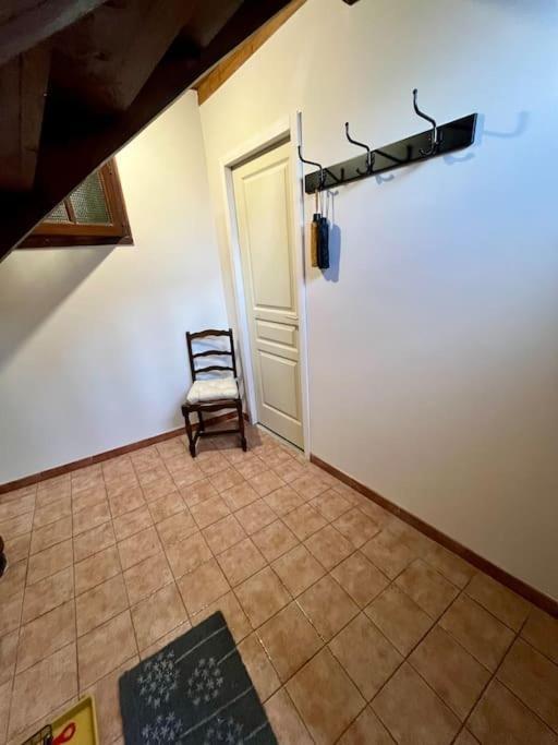 La Petite Ourse Maison De Village A Oust المظهر الخارجي الصورة