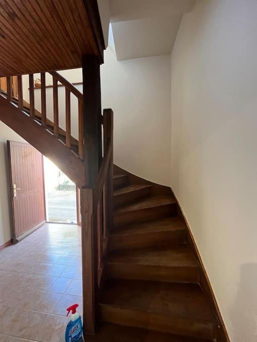 La Petite Ourse Maison De Village A Oust المظهر الخارجي الصورة
