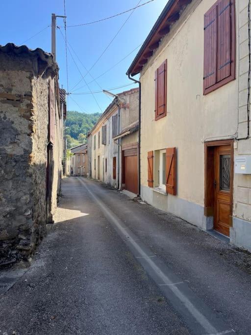 La Petite Ourse Maison De Village A Oust المظهر الخارجي الصورة